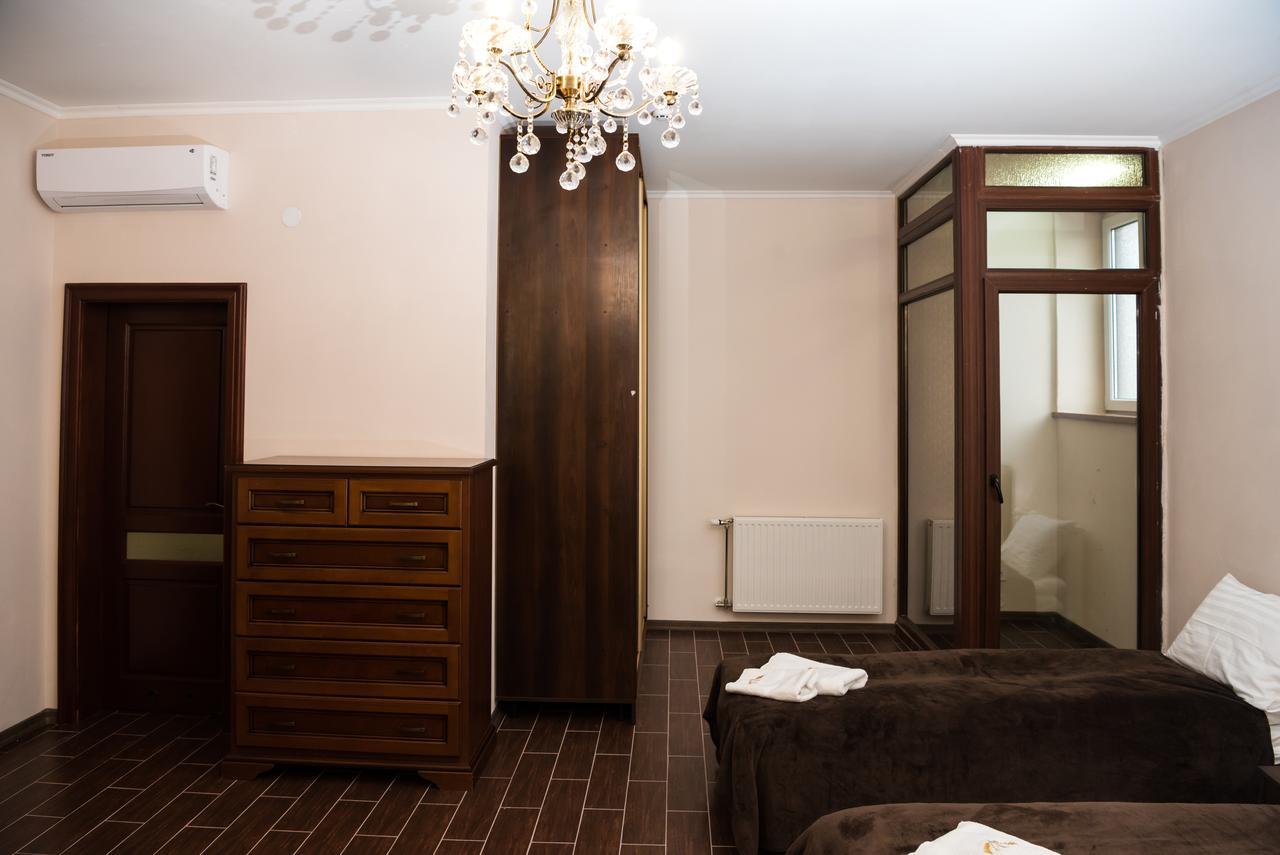 Hotel " Boutique " Uzjhorod Eksteriør bilde